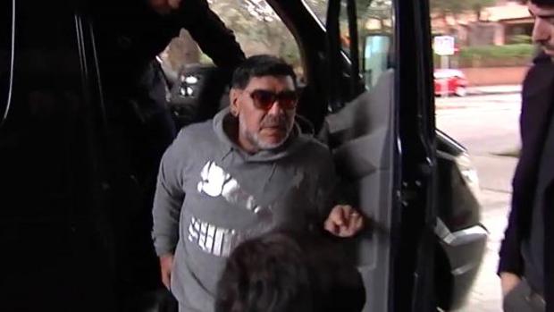 Maradona ya está en Madrid para apoyar al Nápoles