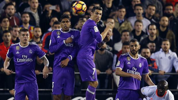 Varane se rompe: es la hora de Nacho y Pepe
