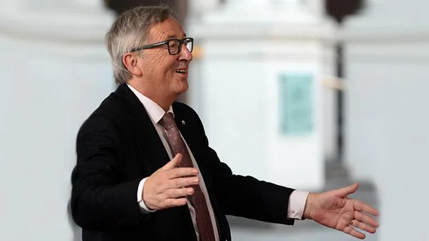 Juncker, más alegre de lo noram