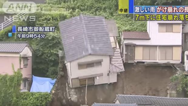 El derrumbe televisado de una casa en Japón impresiona a Youtube