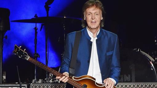 Paul McCartney habría muerto en un accidente de tráfico