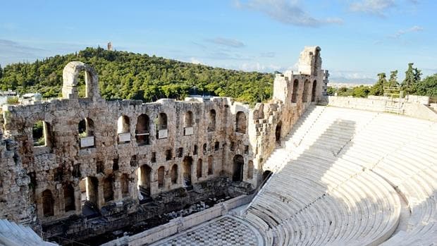 Atenas es la ciudad perfecta para los turistas amantes del arte clásico