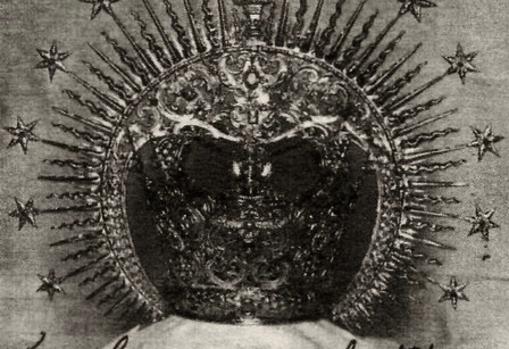 La corodna de la Virgen del Rocío