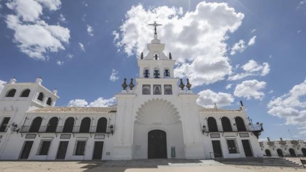 El Rocío a tres leguas de la Virgen