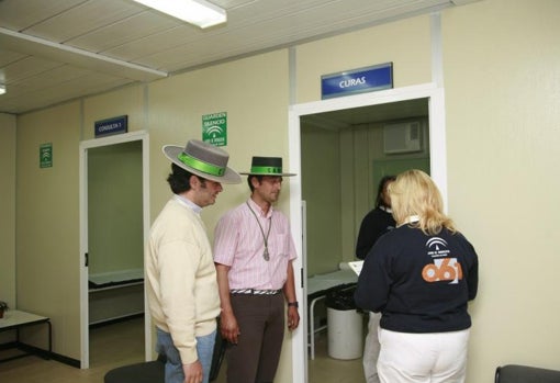 Romeros de Camas en el hospital de Campaña instalado en El Rocío