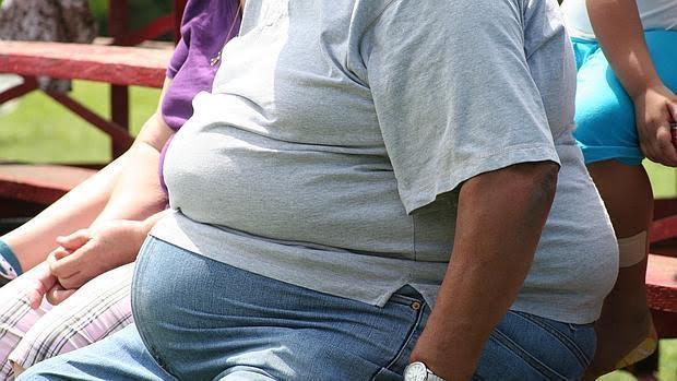 Los varones obesos podrían abocar a sus hijas a padecer cáncer de mama