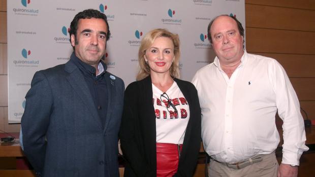 Los doctores Adolfo López, Dora Alb y José Antonio Vargas