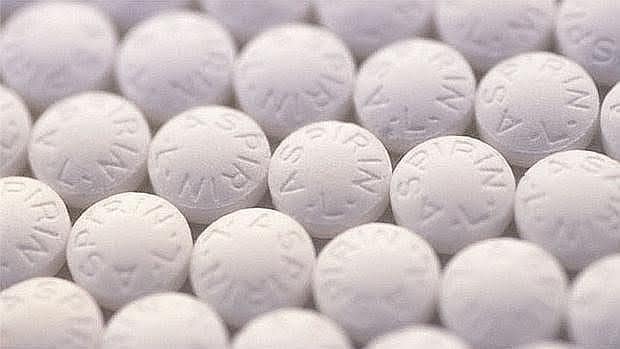 Las personas mayores sanas no deberían tomar una aspirina al día