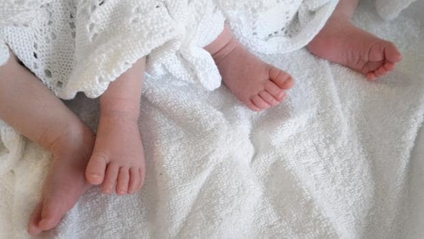 Una joven con dos úteros da a luz a gemelos 26 días después de nacer su primer hijo