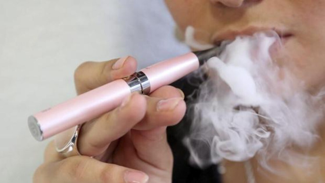Sanidad insiste en que los cigarrillos electrónicos son nocivos