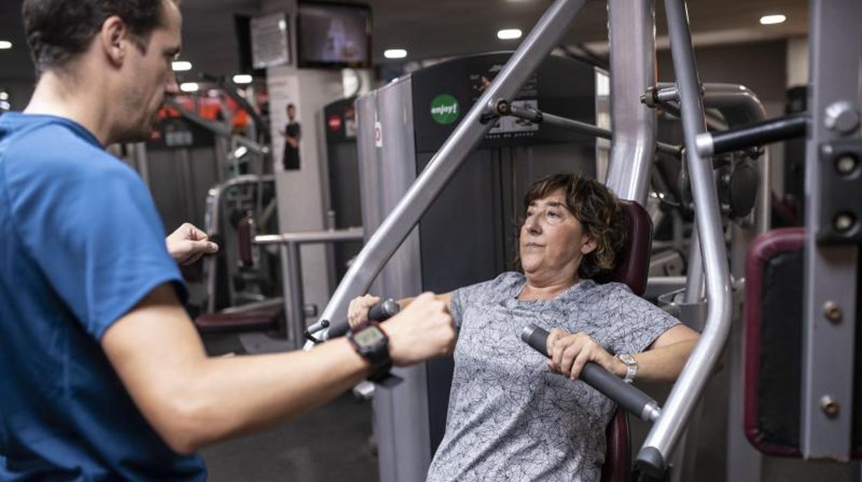 Isabel, durante uno de sus entrenamientos para superar su intolerancia al ejercicio físico