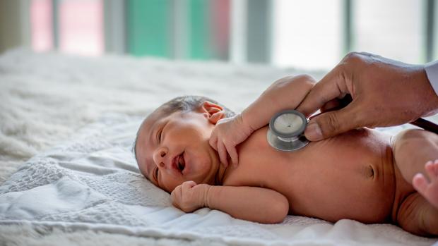 Maternidad en cuarentena: «Pese a la incertidumbre, me he sentido acompañada y bien tratada por los profesionales sanitarios»
