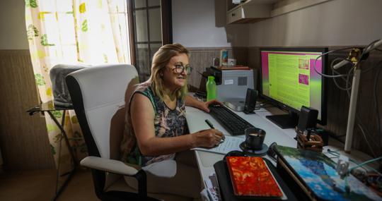 Joaquina ('Kina') García, en su casa de Motril (Granada)