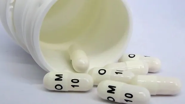 Los efectos secundarios del omeprazol, el medicamento más utilizado para tratar problemas de estómago