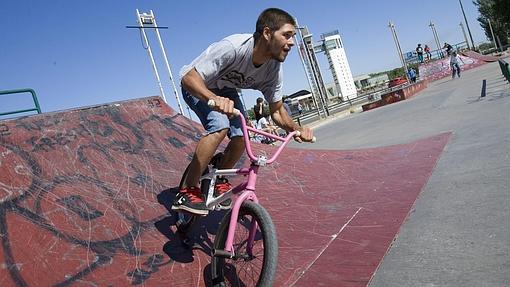 La música no comercial llegará a los skateparks de la ciudad