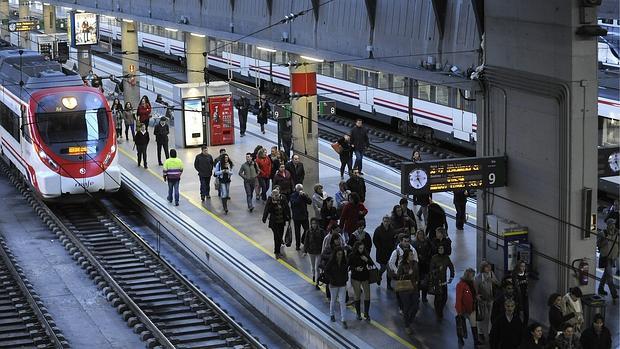 Renfe refuerza el servicio del cercanías circular para la Cabalgata de Reyes