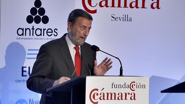 Manuel Gracia durante su intervención