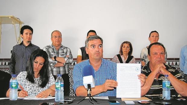 Manuel Varela, durante una rueda de prensa como candidato de Ciudadanos en Dos Hermanas