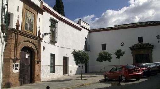 Otro de los accesos al convento de Santa Paula