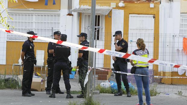 Policía en el lugar del tiroteo