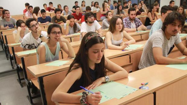 Pruebas de Selectividad este martes en la Universidad de Sevilla