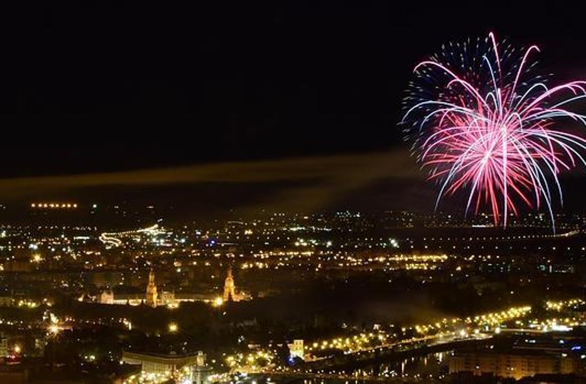 Fuegos artificiales de la Feria de Abril 2016