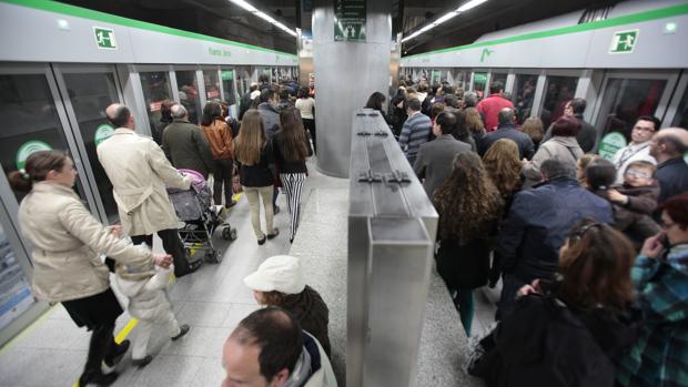 La Junta supedita la construcción de las líneas de metro a la cofinanciación del Gobierno