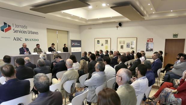 Apertura de la I Jornada de Servicios Urbanos en ABC de Sevilla