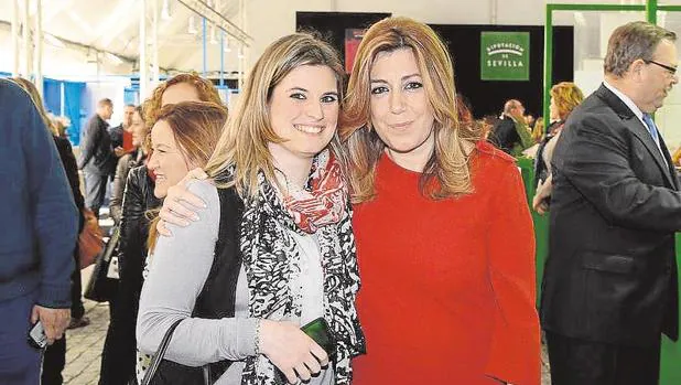 Felicidad Fernández, junto a Susana Díaz en un acto organizado por la Diputación de Sevilla