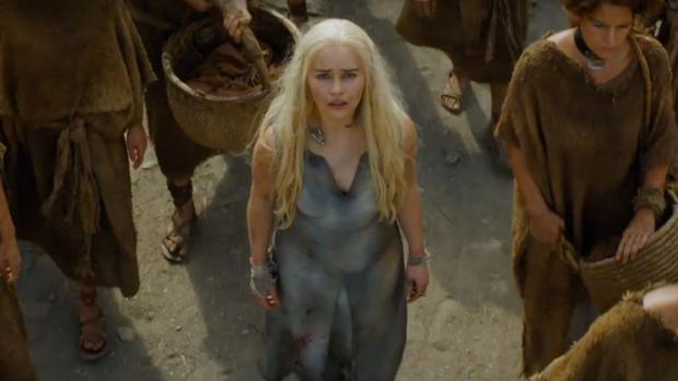 Daenerys Targarien en una escena de la serie