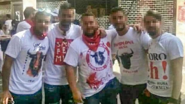Los cinco miembros sevillanos de «La Manada» que están acusados de violar a una joven en San Fermín