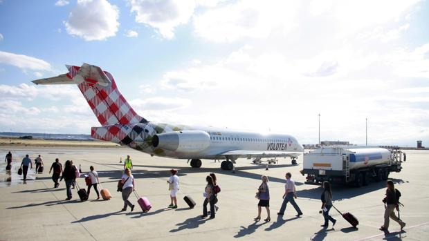 Un avión de Volotea en un aeropuero español