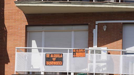 Balcones con anuncios de alquiler en Sevilla Este