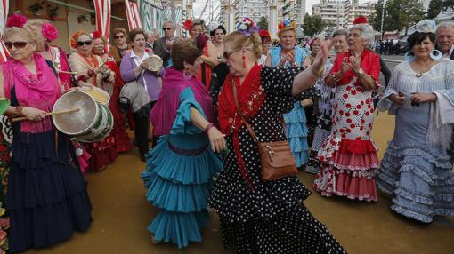 ¿Qué tienes que hacer en la Feria de Sevilla para no desentonar?