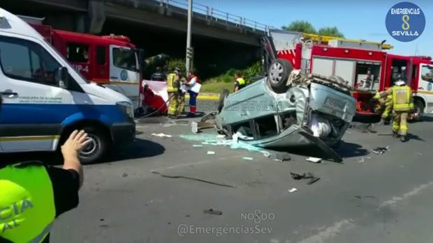 Una mujer murió el viernes al caer su coche desde un puente en Sevilla