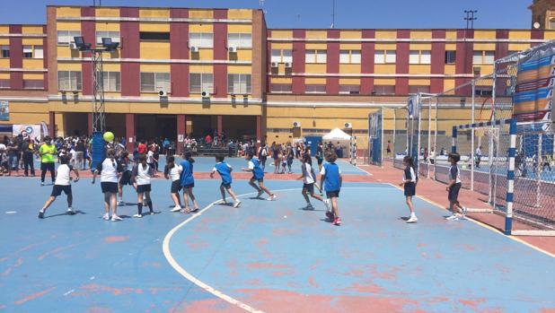 El primer encuentro de ringol se ha celebrado estos días en el colegio Salesianos Stma Trinidad