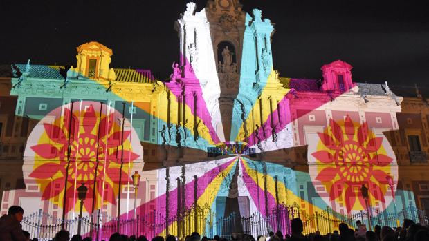 El Ayuntamiento contrató a dedo el «mapping» de Navidad en San Telmo