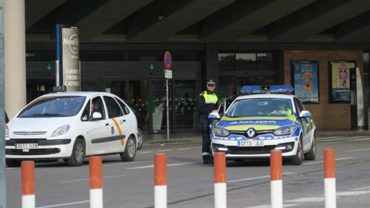 La Policía Local reforzará su presencia en la estación de Santa Justa