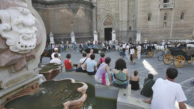 El turismo genera ya el 17% de la riqueza de Sevilla, cinco puntos más que en España