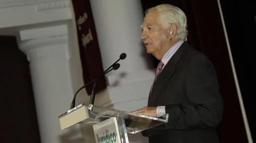 Rafael Leña pronunció un discurso de gran calado