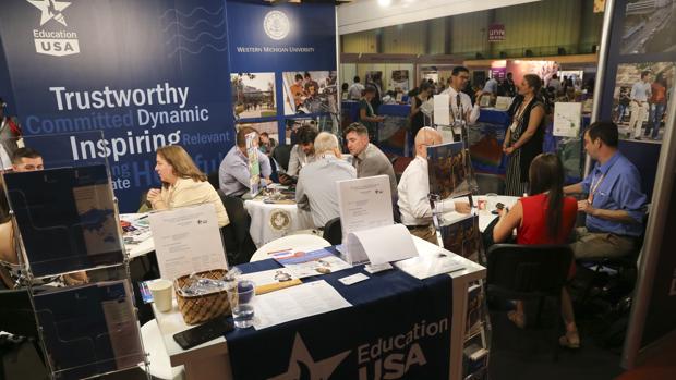 Sevilla reúne en torno a la universidad el mayor congreso de su historia