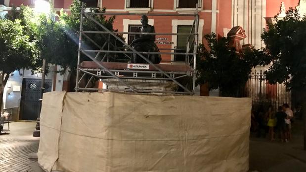 Casi «terminada» la restauración de la estatua de Martínez Montañés