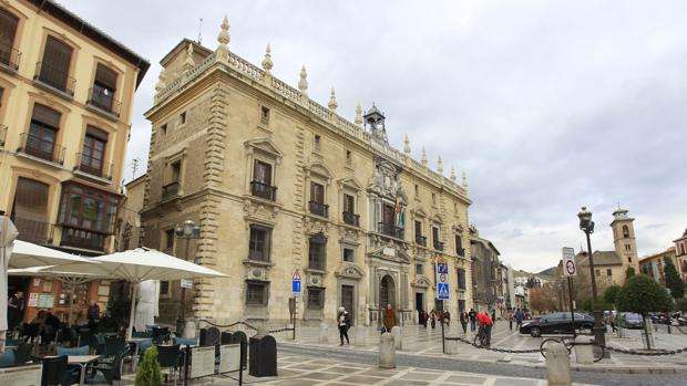 La división entre los jueces bloquea la sala Penal del TSJA en Sevilla