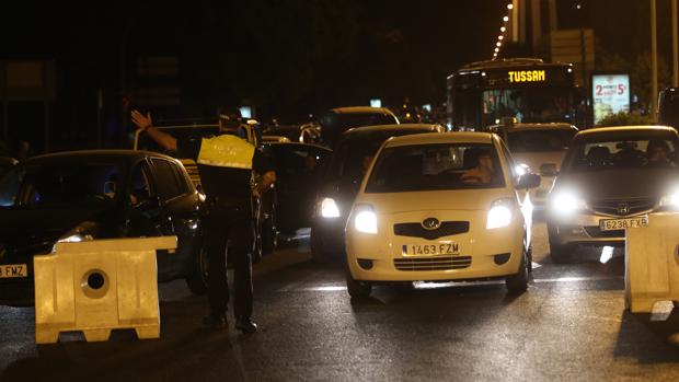 Detenido tras tratar de cruzar ebrio la Carrera Nocturna de Sevilla