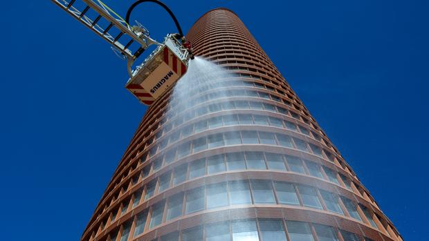 Ya sólo quedan tres plantas libres en Torre Sevilla