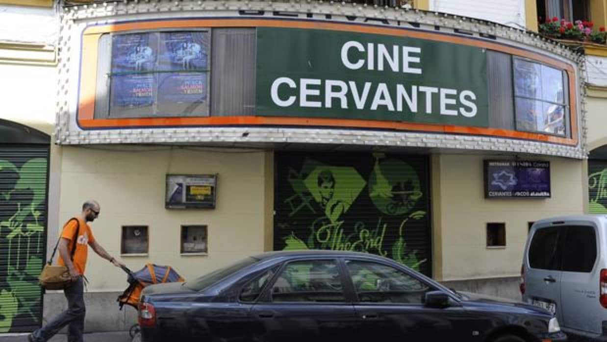 El cine Cervantes es obra del arquitecto Juan Talavera y de la Vega