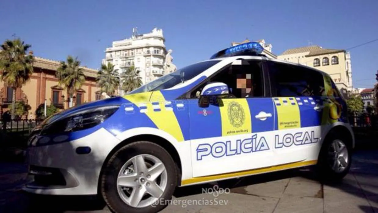 Una patrulla de la Policía Local de Sevilla