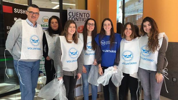 Los sevillanos más solidarios con la Gran Recogida de Alimentos 2017