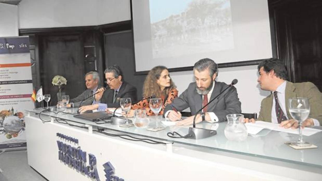 Presentación en la sede de la Fundación Valentín de Madariaga de Sevilla