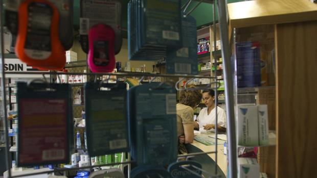 Fallos informáticos del SAS impiden la dispensación de medicamentos en las farmacias